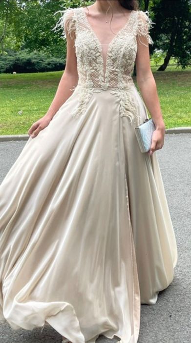 Официална рокля без забележки