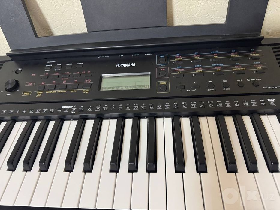 Yamaha PSR-E273 (YPT-270) sintezator