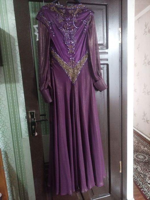 Sotlad 200 ming soʻm