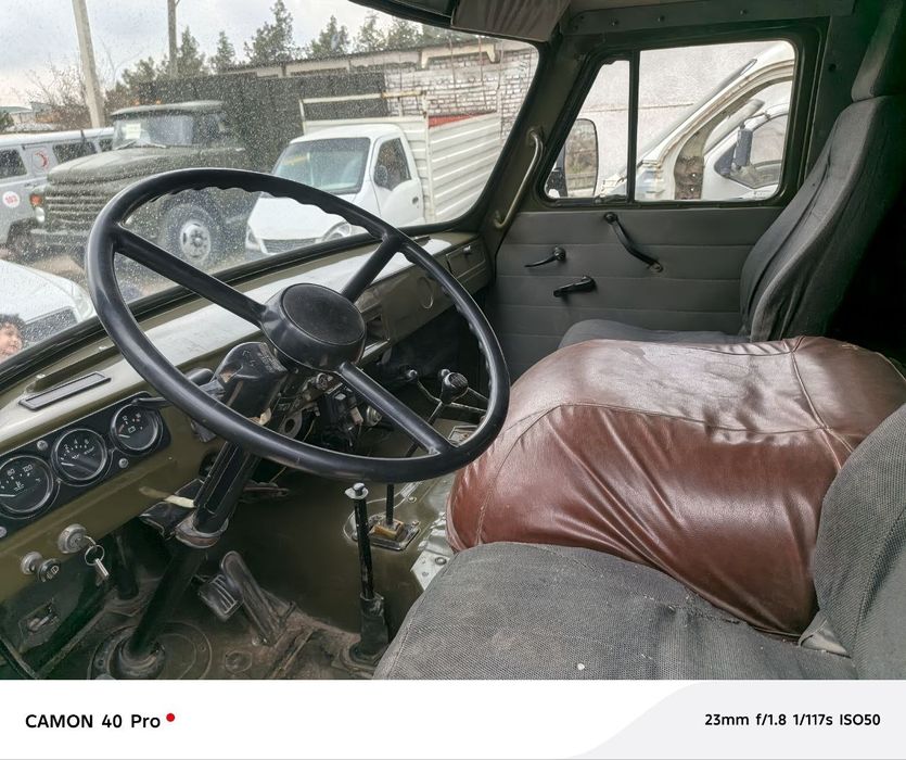 Uaz buxanka sotiladi 33031 yili 2004