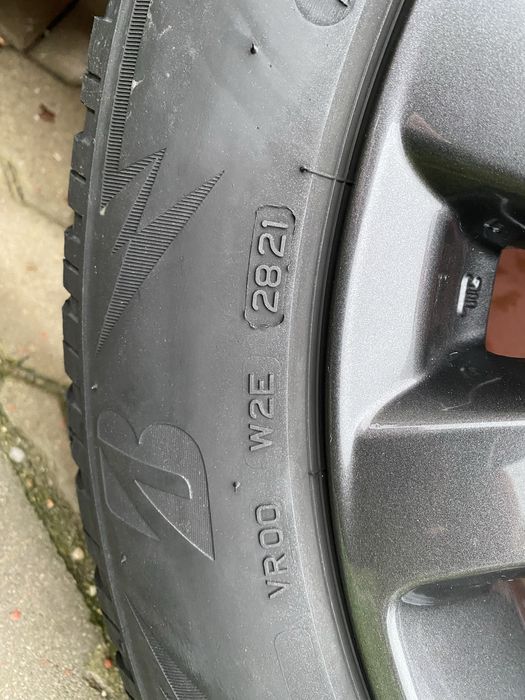 Anvelope iarna 225/55R18 102V