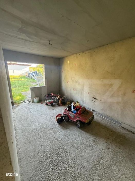 Casa Duplex la rosu, 222 mp utili, teren 423 mp, Burdujeni, Suceava