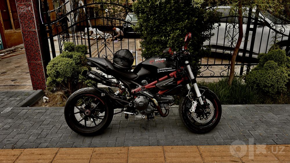 Ducati Monser 800 cc