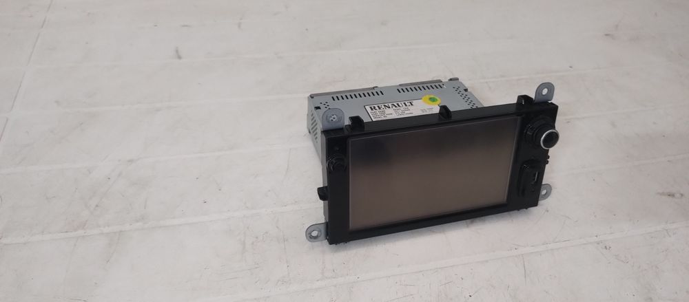 Navigație clio 4 cod 281155564R