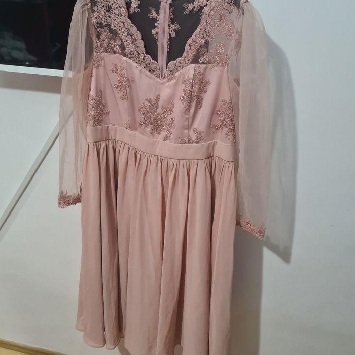 Rochie eleganta făcută pe comanda,bust 110,talie 100,lungime 70