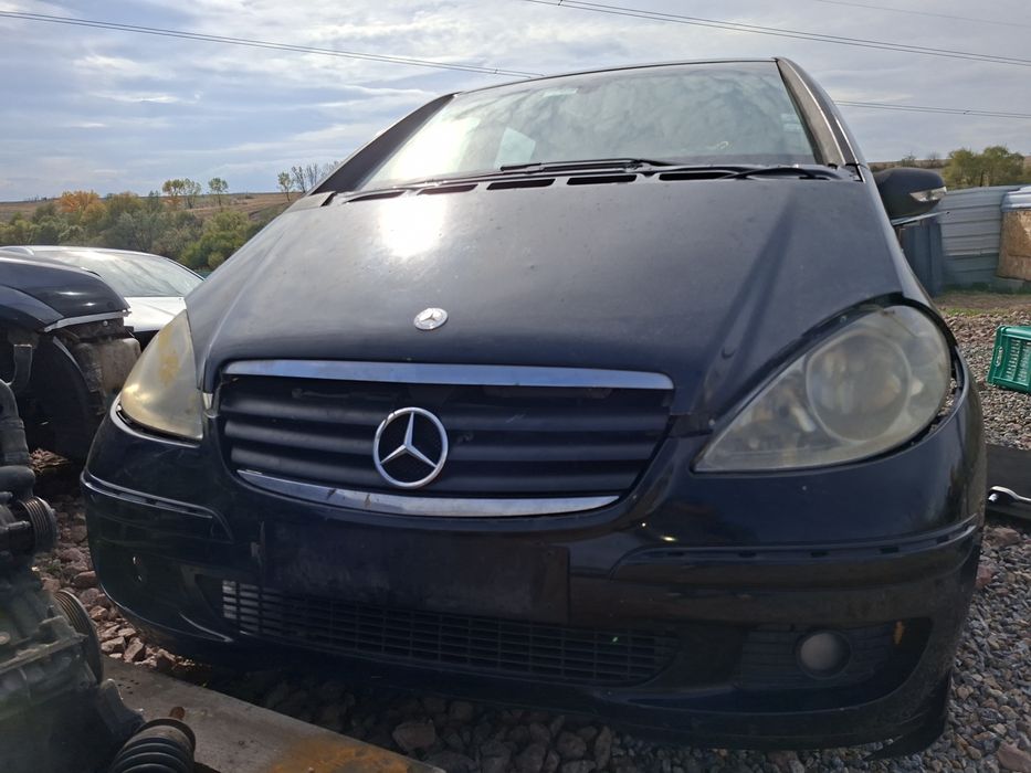 Мерцедес А180 2010Г. НА ЧАСТИ