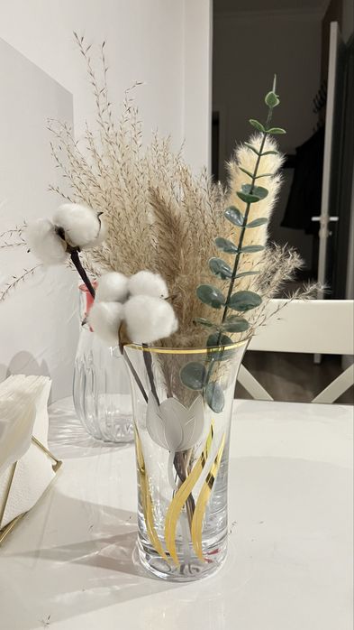 Ваза с сухоцветами