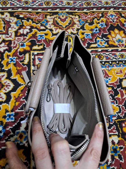 Новая фирменная сумочка