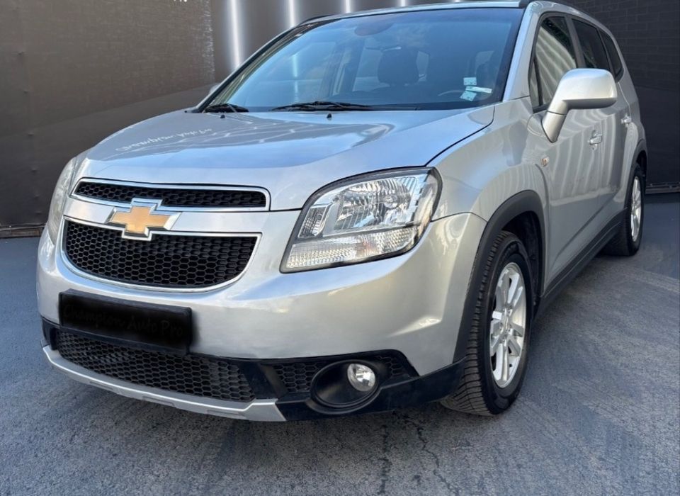 Chevrolet Orlando 2.00TDI 150к.с рег.11.2011 ЕВРО 5 ТОП АВТОМОБИЛ