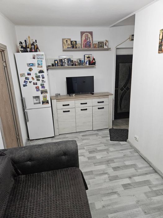 Vand Apartament Confort 3