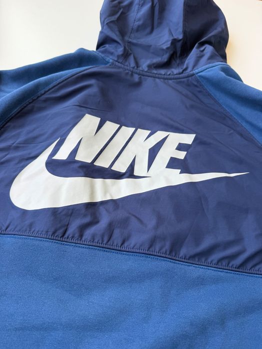 Син суичър Nike, размер М