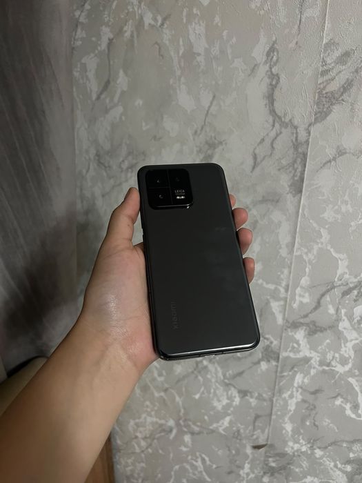Xiaomi 13 в хорошем состоянии