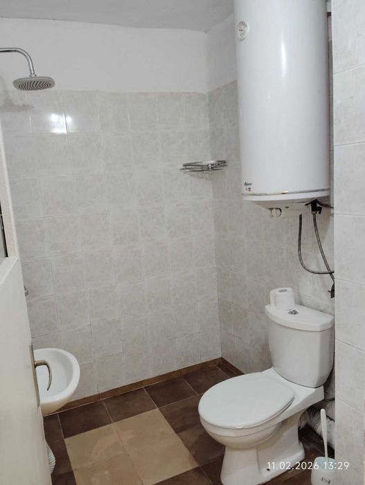 Дава се под наем Тристаен апартамент в Бургас, Център - 100 кв.м за 598.23 € - Снимка #11