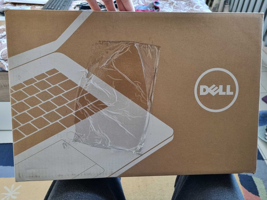 Лаптоп Dell Inspiron 3542