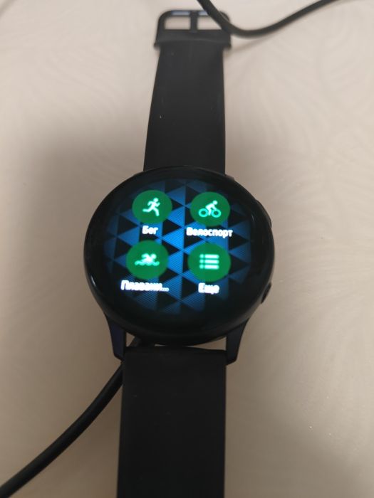 Часы Samsung Watch Active 2