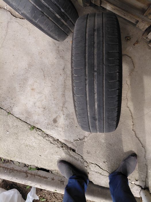 Продам шины летние 2 шт.
