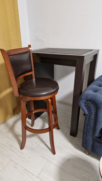 Masa si scaun de bar Mobexpert