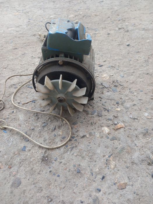 Продам электро мотор