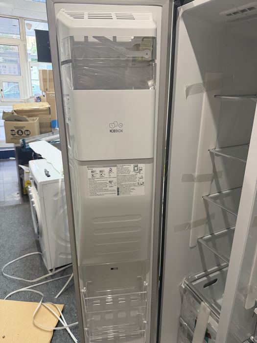 Хладилник Gorenje NRS9182VX, Side-by-Side хладилник, А++, 535 L, NO FROST чисто нов с лепенките
