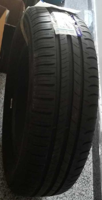 продавам летни гуми MICHELIN 195 65 R 15  купени 2019 г по 120 лв/бр