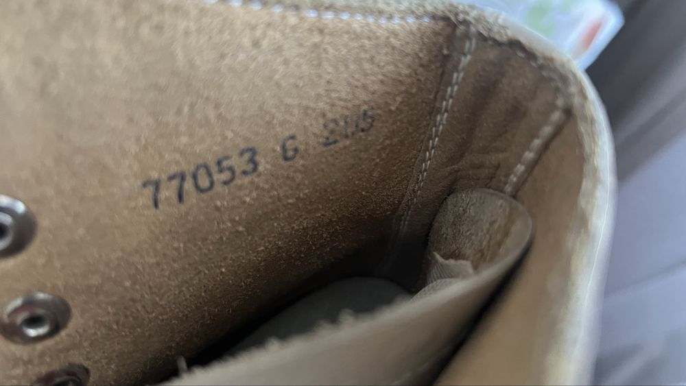 Продаю ботинки для коньков