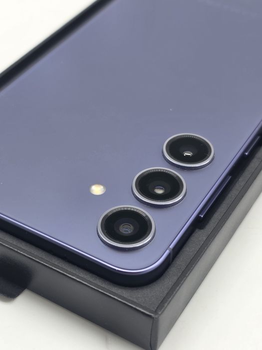 Samsung Galaxy S24 Plus 256GB 12GB RAM 5G,  Cobalt Violet, ca nou