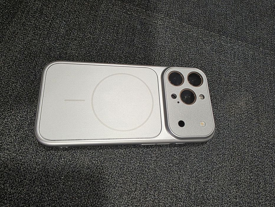 Като ЧИСТО НОВ: iPhone 16 Pro 256GB Desert Titanium – Ползван 3 дни