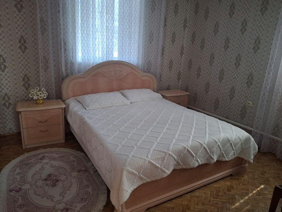 Продам спальный гарнитур