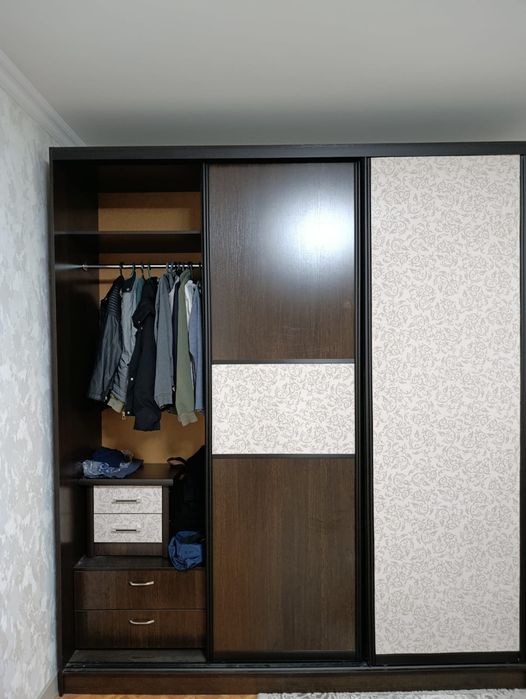 Шкаф  купе большой