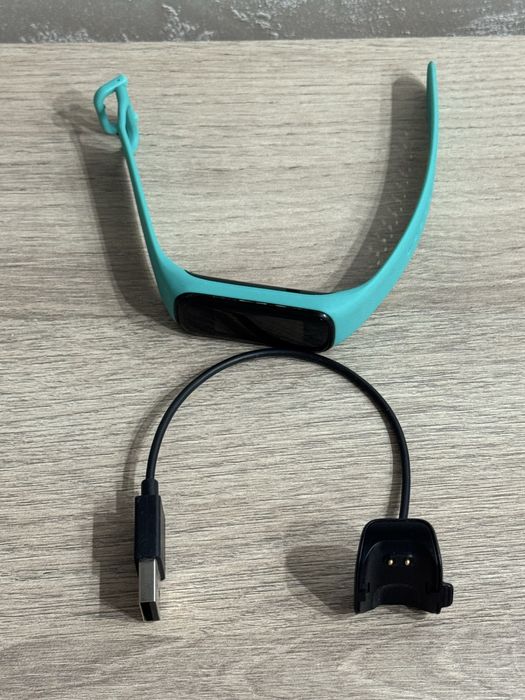 Smart гривна samsung galaxy fit 2