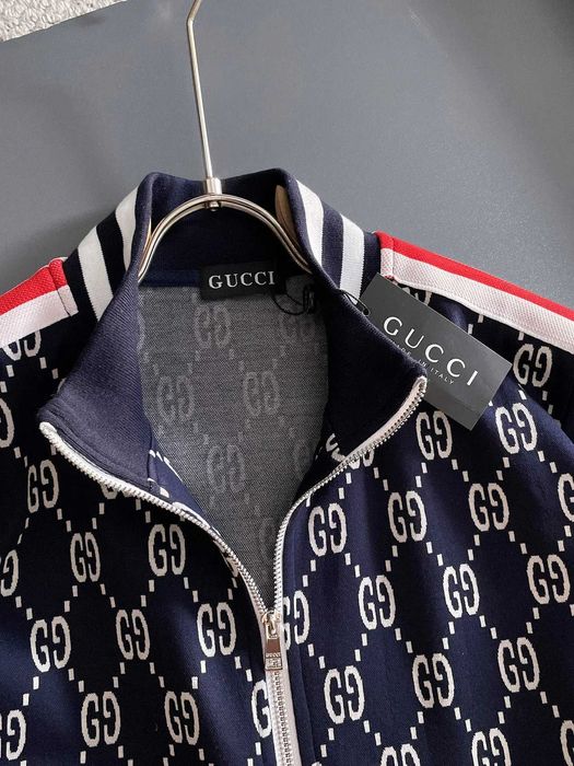 Aduc pe comanda Compleu GUCCI orice model