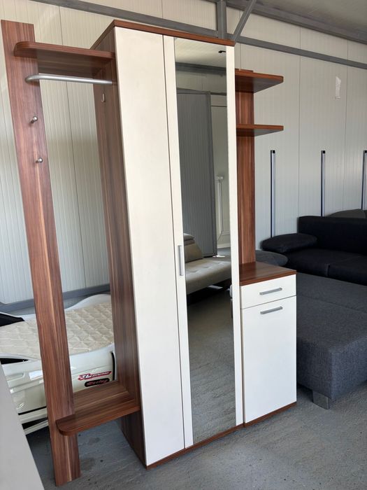Mobilier hol/garderoba in stare excelenta