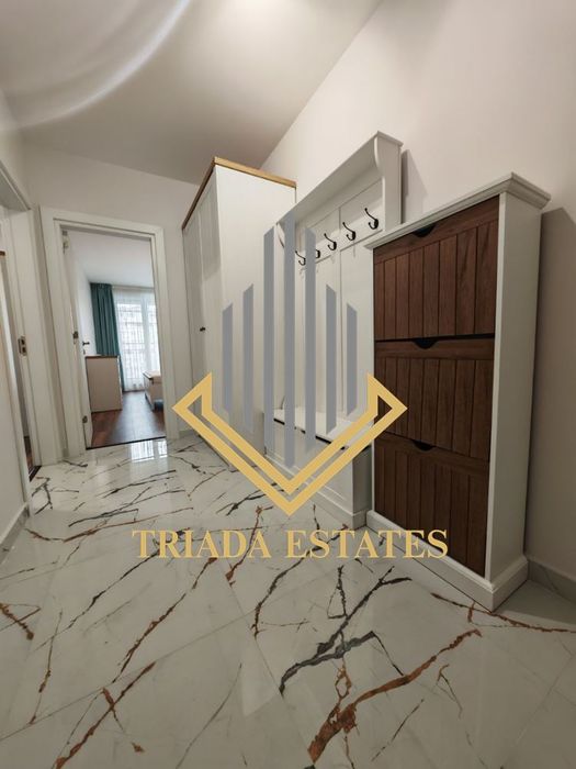 Модерен двустаен апартамент под наем в центъра на Бургас. Сграда Инфи