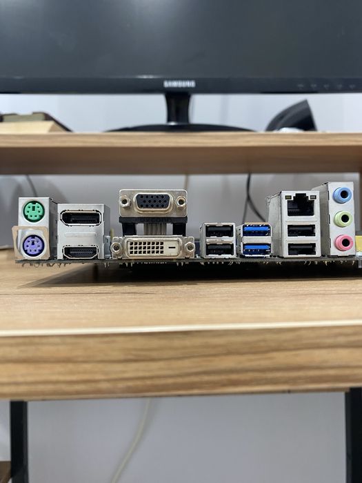 Продам материнскую плату «Asus»