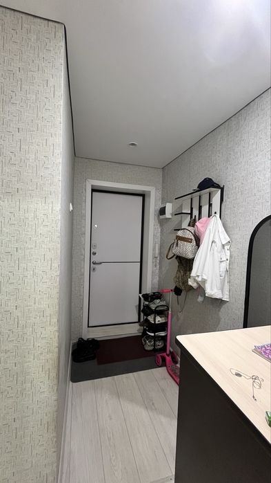 Продам 1 комнатную квартиру