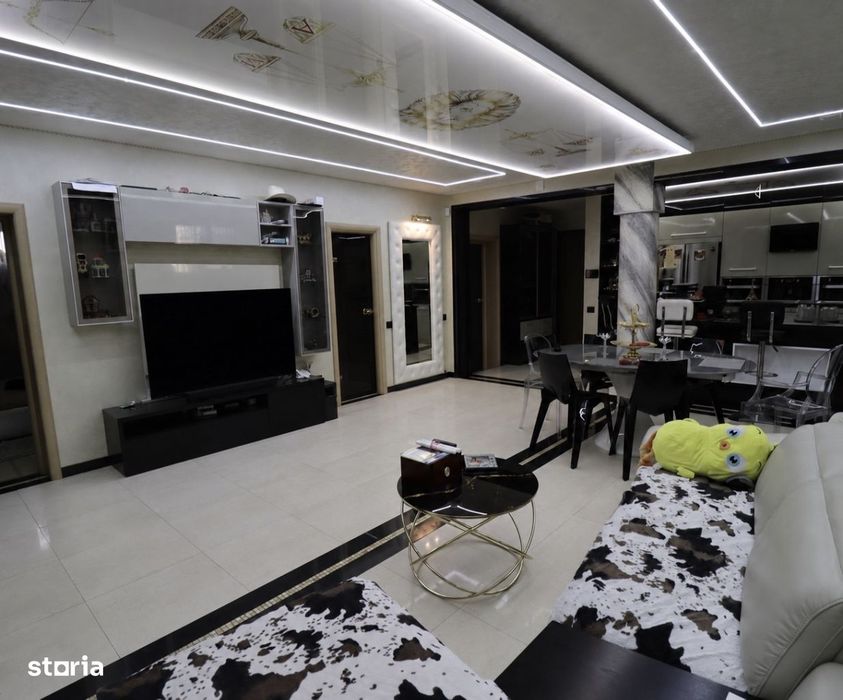 UNTOLD Royal Experience – Apartament UNIC cu piscina si SPA privat i