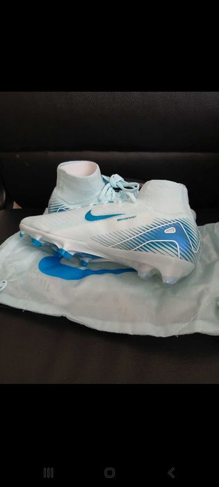 Нови бутонки Nike Mercurial