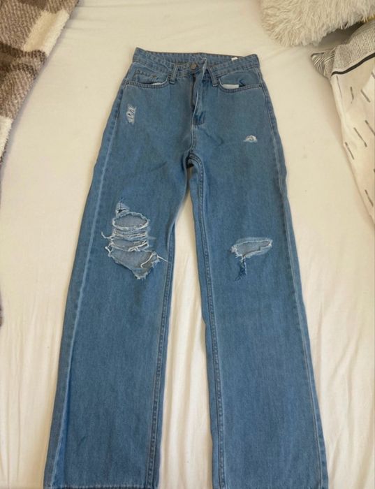 Blugi lungi cu model rupt