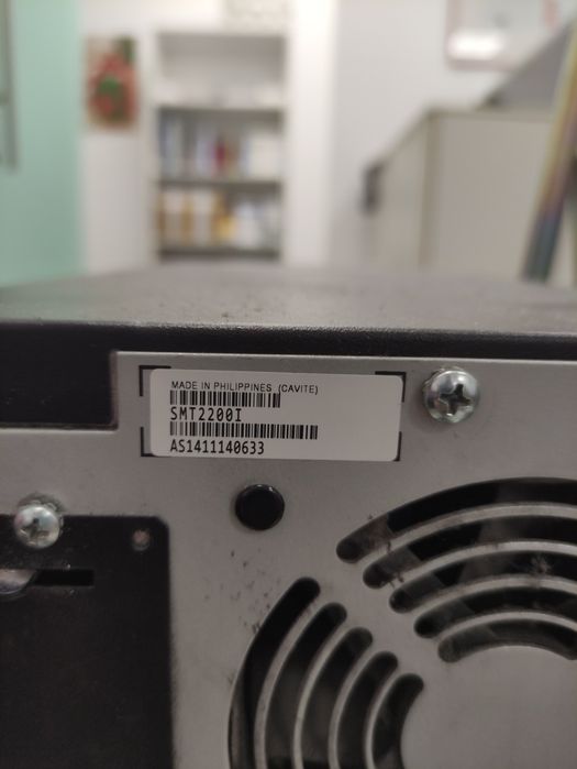 ИБП Модель: Smart-UPS 2200VA LCD 230V
Номин