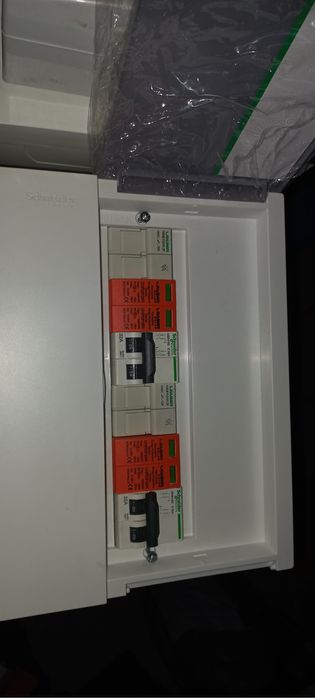 Tablou electric  sisteme fotovoltaice cu descarcatori ptr.2 siruri