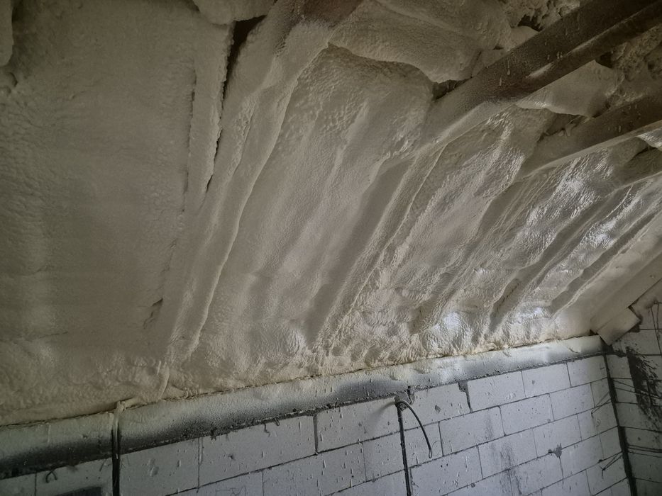 Izolații cu spumă poliuretanică