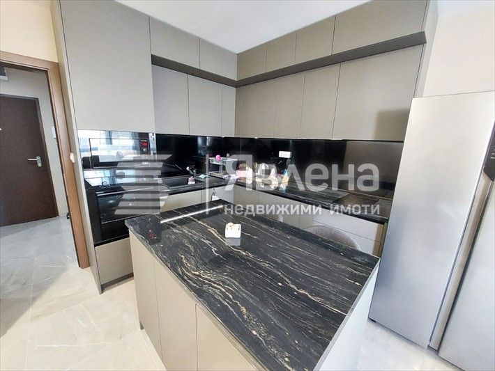 Дава се под наем Двустаен апартамент в Бургас, Сарафово - 63 кв.м за 485 € - Снимка #3