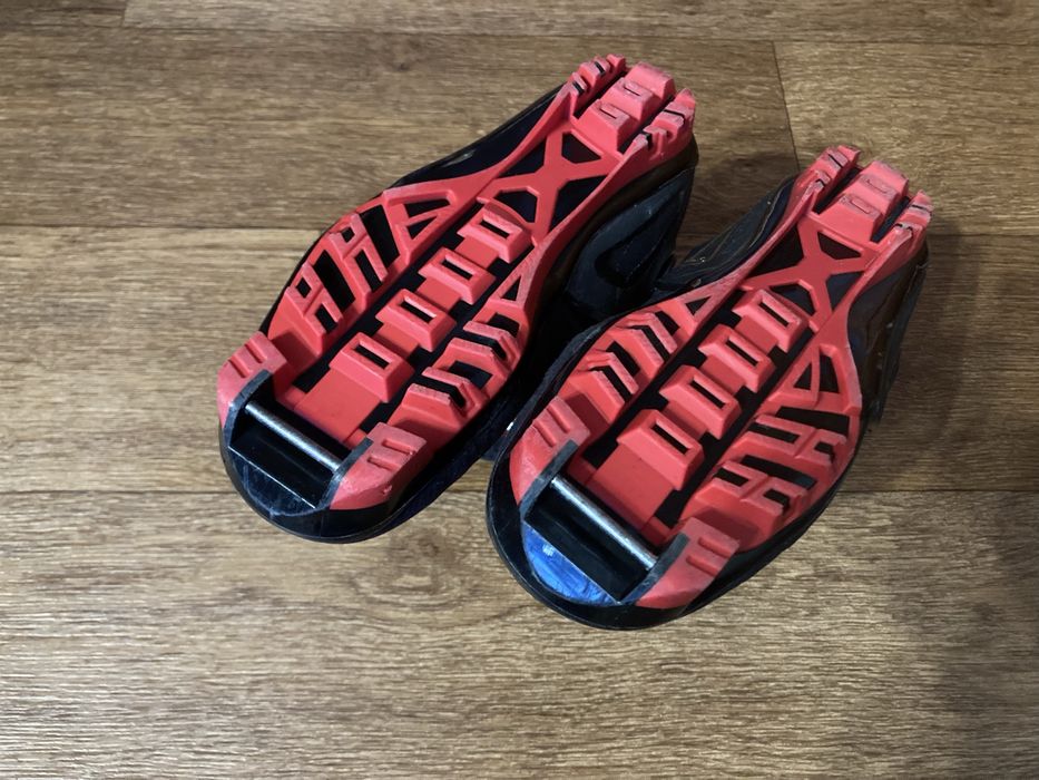 Лыжные коньковые ботинки Madshus Redline JR