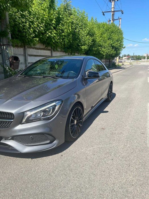 autoturism mercedes benz CLA180