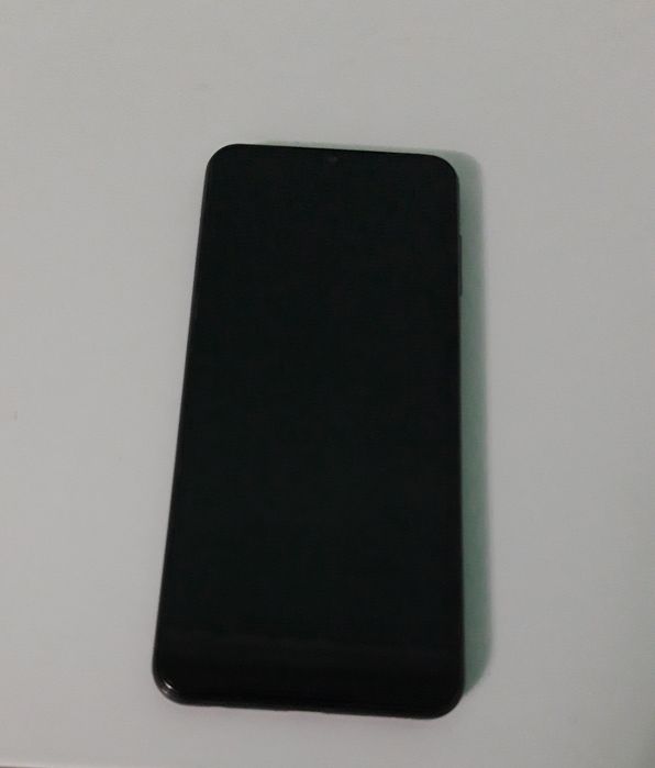 Samsung A13 telefon sotaman xotirasi 4/64