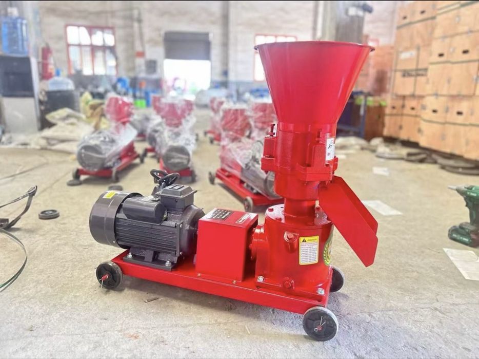 Granulator XITOY ZAVOD kombikorm yem ishlab chiqaradigan uskuna