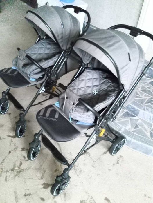 Bolalar kolyaskasi egizaklar