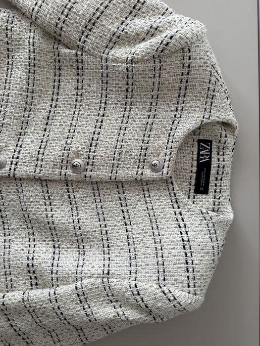 Светло сако с подплънки