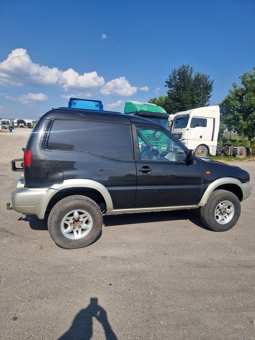 Nissan Terrano 2 autoutilitară N1