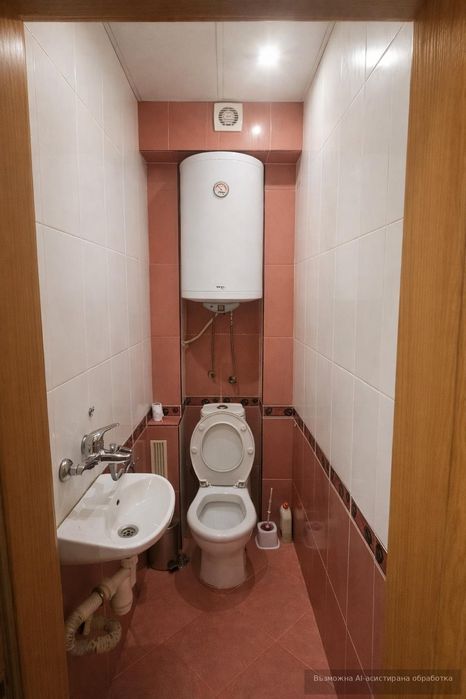Тристаен апартамент  в гр.Варна, Център!